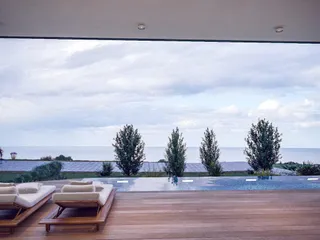 Современная резиденция с прямым выходом на пляж, Кисонерга, Кипр