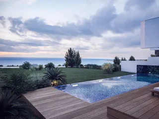 Современная резиденция с прямым выходом на пляж, Кисонерга, Кипр