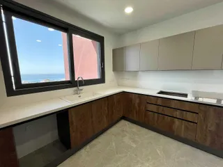 Современные апартаменты в жилом комплексе недалеко от моря в Лимассоле, Кипр