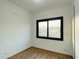 Квартиры и таунхаусы в престижном жилом комплексе всего 400 м от моря, Лимассол, Кипр