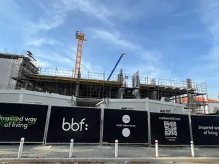 Новая резиденция с бассейном в спокойном престижном районе, в 350 метрах от пляжа, Лимассол, Кипр