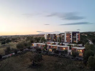 Современная резиденция с бассейном в живописном районе, Лимассол, Кипр