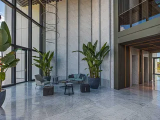 Высотная резиденция со спа-центром и большим парком в 300 метрах от моря, в центре туристического района Лимассола, Кипр