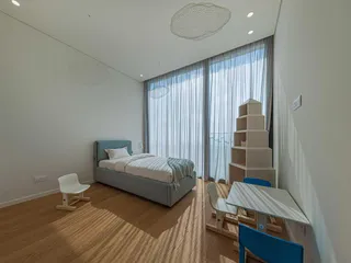 Новая резиденция с панорамным видом на море и прямым выходом на пляж, Лимассол, Кипр