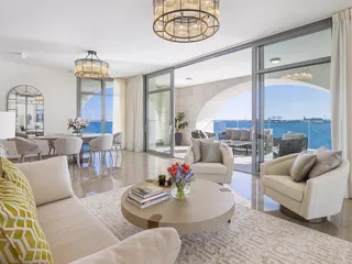 Элитная резиденция с собственной гаванью для яхт, ресторанами и спа-центром, рядом с центром Лимассола, Кипр