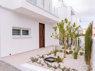 Комплекс вилл с бассейнами и садами рядом с пляжами, Пафос, Кипр