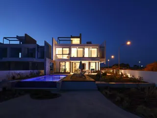 Новая резиденция на первой линии у моря, Айя-Текла, Кипр