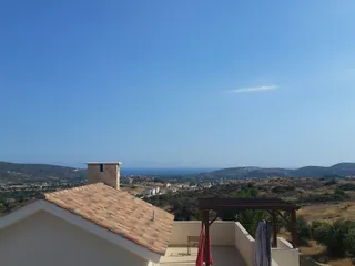 Стильный комплекс вилл с бассейнами рядом с гаванью и набережной, Лимассол, Кипр