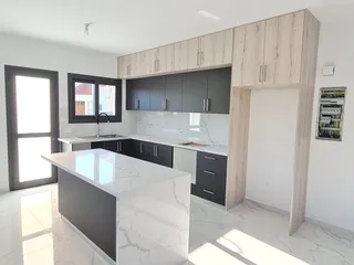 Резиденция в спокойном жилом районе премиум класса, рядом с пляжем, Героскипу, Пафос, Кипр