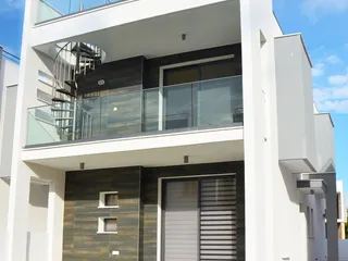 Комплекс вилл с живописными видами рядом с пляжем и центром Пафоса, Хлорака, Кипр