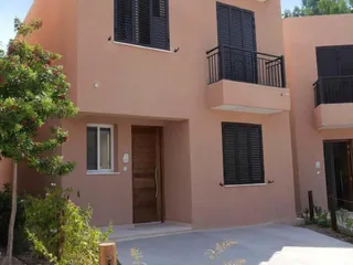 Резиденция с бассейнами, спа-центром и рестораном, Като, Кипр