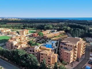 Резиденция с бассейнами, спа-центром и рестораном, Като, Кипр