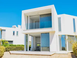 Закрытый комплекс вилл на берегу моря, Коралловый залив, Кипр