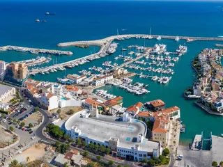 Новые квартиры в жилом комплексе с паркингом, Лимассол, Кипр