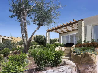 Элитные апартаменты и виллы в закрытой резиденции с бассейнами, Хлорака, Кипр