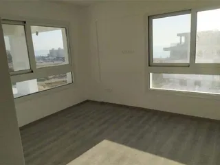 Резиденция с террасой на крыше в 80 метрах от пляжа, Ларнака, Кипр