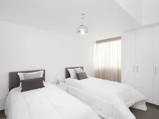 Современный комплекс вилл с панорамными видами рядом с центром Ларнаки, Кипр