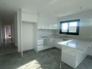 Резиденция с парковкой в престижном районе Лимассола, Кипр