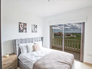 Резиденция с бассейном в живописном районе, Авгору, Кипр