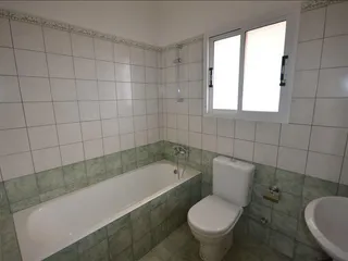 Вилла с бассейном и панорамным видом, Тала, Кипр