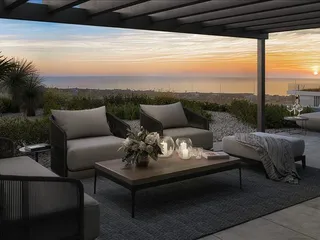 Новая закрытая резиденция с бассейном и садами, Героскипу, Кипр