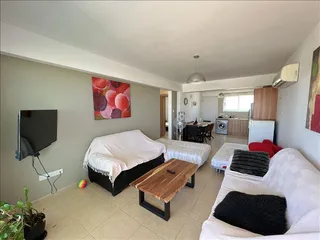 Резиденция с бассейном и видом на море в 600 метрах от пляжа, Каппарис, Кипр