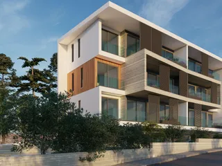 Новая малоэтажная резиденция с бассейном в центре Пафоса, Кипр