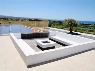 Комплекс вилл с бассейнами, садами и панорамными видами, Пейя, Кипр