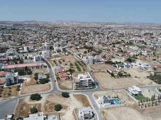 Новая малоэтажная резиденция в престижном жилом районе Ларнаки, Кипр