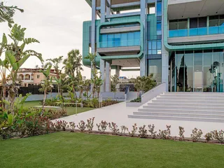 Закрытая резиденция с бассейном и зонами отдыха в 75 метрах от моря, Агиос Тихонас, Кипр