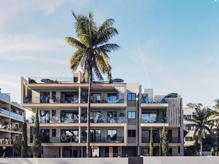 Новая закрытая резиденция с бассейнами и зелеными зонами рядом с побережьем и центром Ларнаки, Ливадия, Кипр