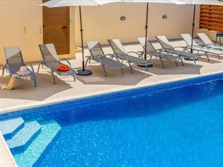 Новый комплекс вилл с бассейнами и панорамными видами, Кисонерга, Кипр