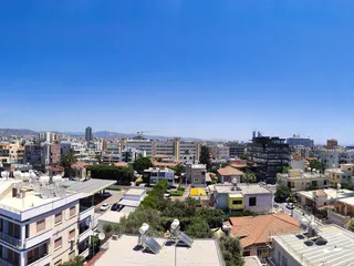 Новая малоэтажная резиденция в центре Лимассола, Кипр