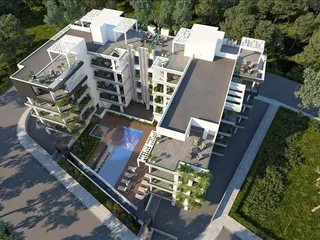 Новая резиденция с бассейнами и фитнес-центром рядом с портом Ларнаки, Кипр