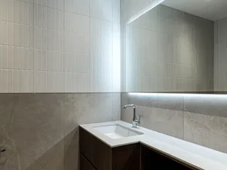 Апартаменты в закрытой резиденции с бассейном и садами рядом с пляжем и центром города, Лимассол, Кипр