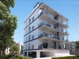 Новая малоэтажная резиденция в 100 метрах от моря, в деловом центре Лимассола, Кипр