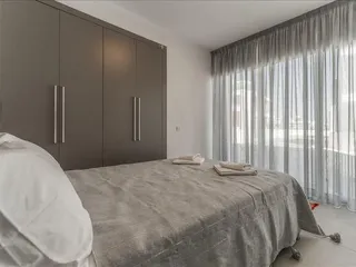 Комплекс вилл с бассейнами и панорамным видом на море в 300 метрах от пляжа, Протарас, Кипр