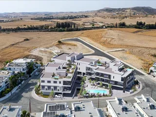 Новая резиденция с бассейном и тренажерным залом рядом с морем, Ливадия, Кипр