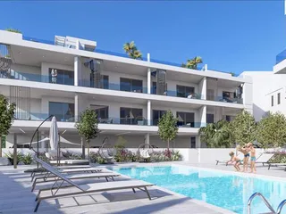 Новая резиденция с бассейном и тренажерным залом рядом с морем, Ливадия, Кипр