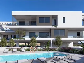 Новая резиденция с бассейном и тренажерным залом рядом с морем, Ливадия, Кипр