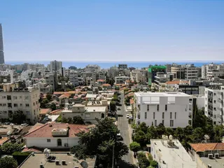 Новый жилой комплекс с паркингом в 700 м от моря, Лимассол, Кипр