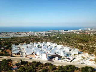 Новый жилой комплекс вилл с бассейнами в Айя-Напе, Кипр