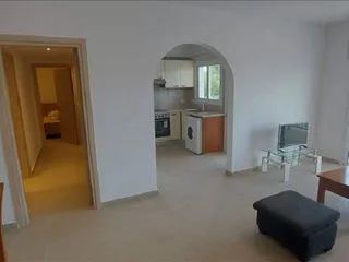 Резиденция с бассейном рядом с пляжами и набережной, Пафос, Кипр