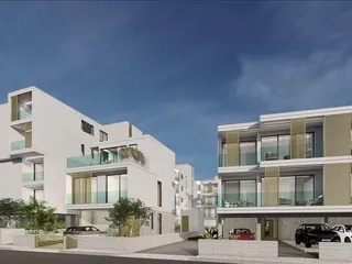 Новая резиденция с бассейнами, рестораном и коворкингом в туристическом районе Пафоса, Кипр