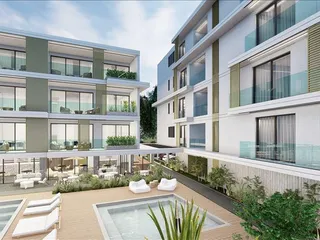 Новая резиденция с бассейнами, рестораном и коворкингом в туристическом районе Пафоса, Кипр