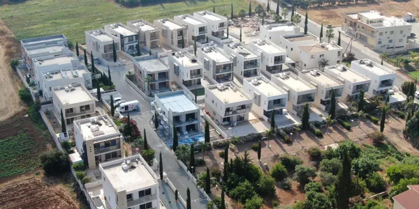 Комплекс вилл с живописными видами рядом с пляжем и центром Пафоса, Хлорака, Кипр