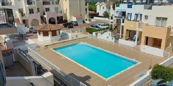 Резиденция с бассейном и садом в престижном районе, Полис, Кипр