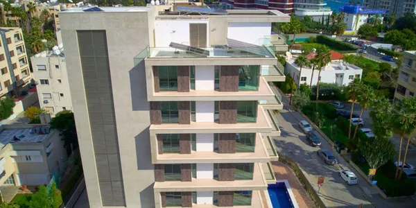 Элитная резиденция с бассейном и водопадом в 200 метрах от пляжей, Гермасогейя, Кипр