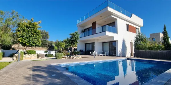 Комплекс вилл с панорамным видом на море в 10 минутах от Пафоса, Куклиа, Кипр