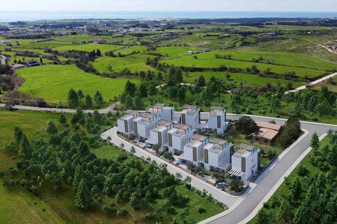 Комплекс современных вилл с видом на море и горы, Анарита, Кипр